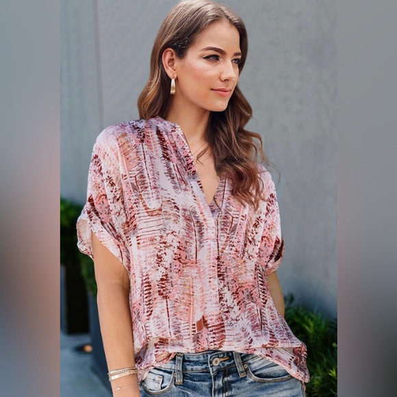 #9 Plus Size Light Pink Toss and Tumble Short Sleeve Pocket Top - Picture 3 of 9